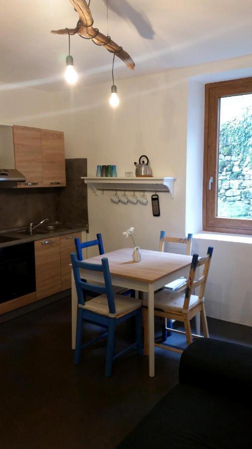 B&B Val Valerna Lezzeno Buitenkant foto